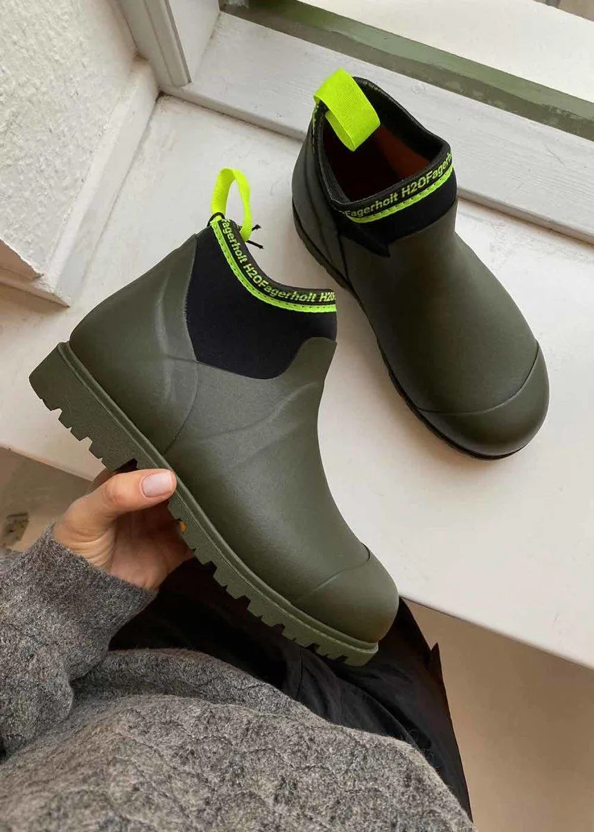 Raining or Not - Army